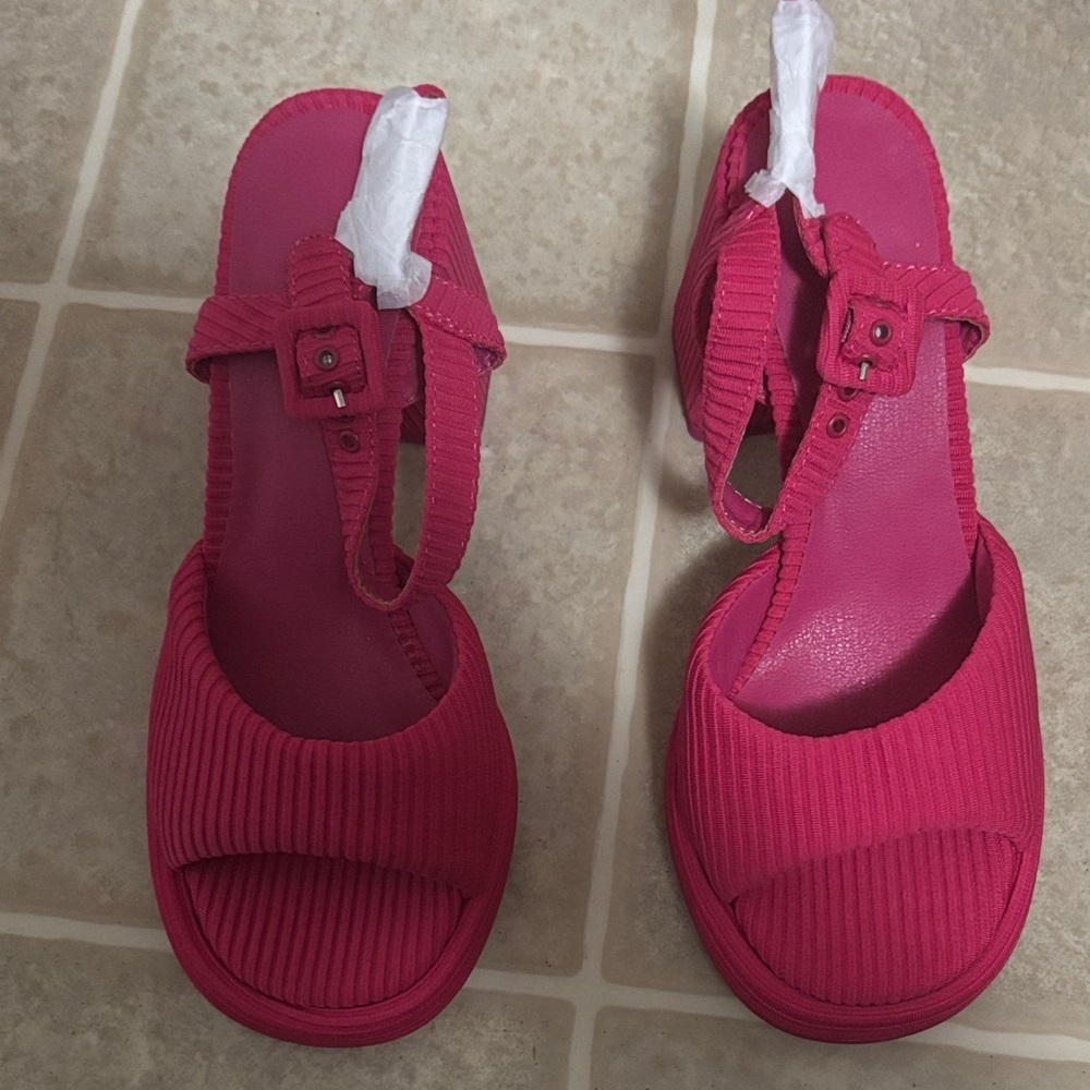 Stylish Pink Women's Sandals